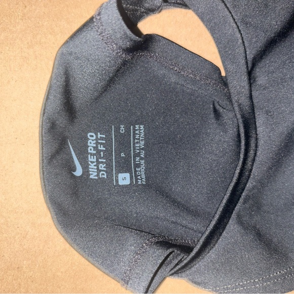 3 Nike crop tops shirt size small - Picture 6 of 11